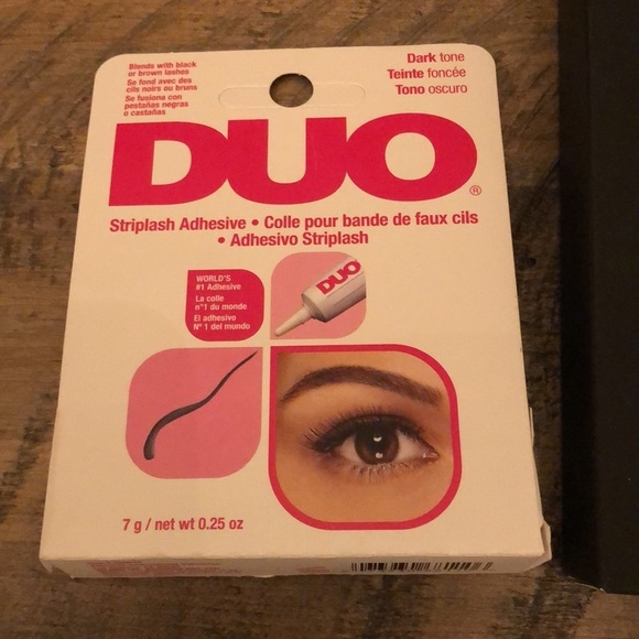 Lashes in a Box | No. 30 | With Dark tone Glue - Picture 3 of 3